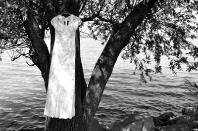 balatoni-eskuvo-menyasszonyi-ruha-foto-farago-zsolt-k